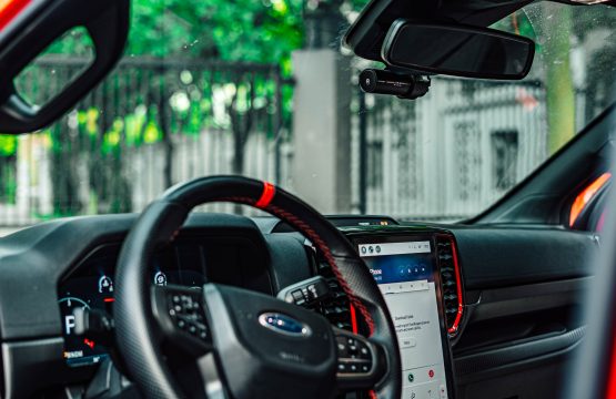 camera hành trình blackvue dr970x lte