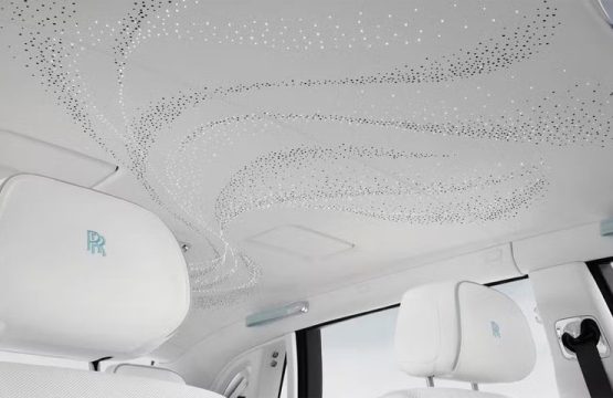 Roll-royce cận thịnh vượng 2025